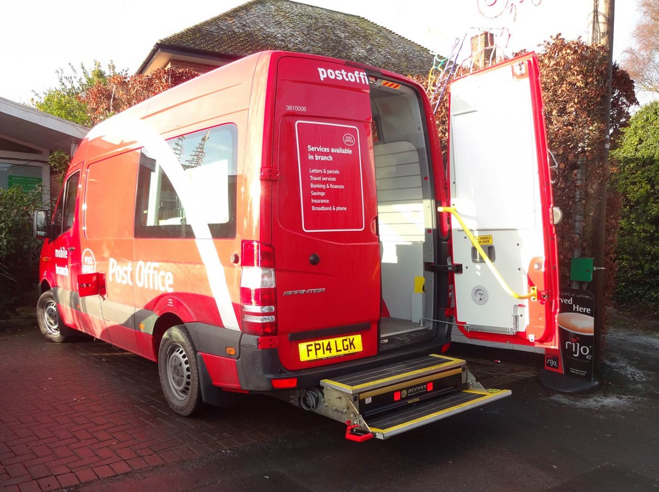 PLS Access™ Cassette Lift and Dual Bumper Step delivers accessibility to new mobile Post Office fleet